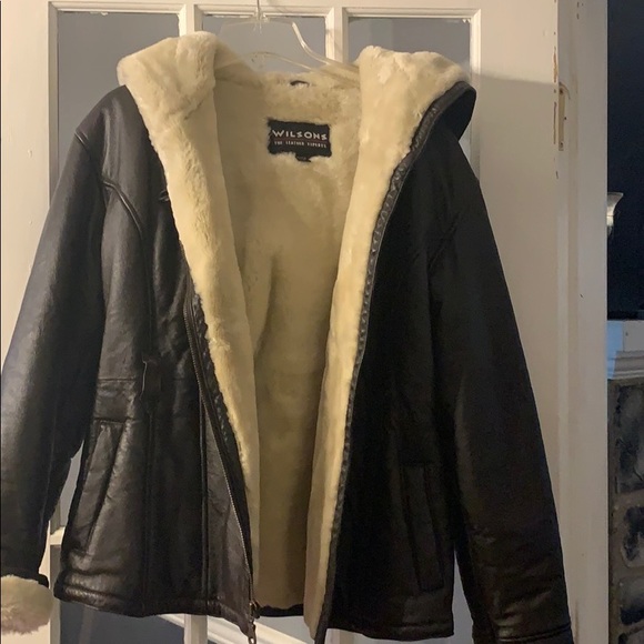 Wilsons Leather Jackets & Blazers - Vintage Wilsons faux fur lined leather jacket